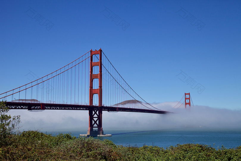 雾桥景观照片