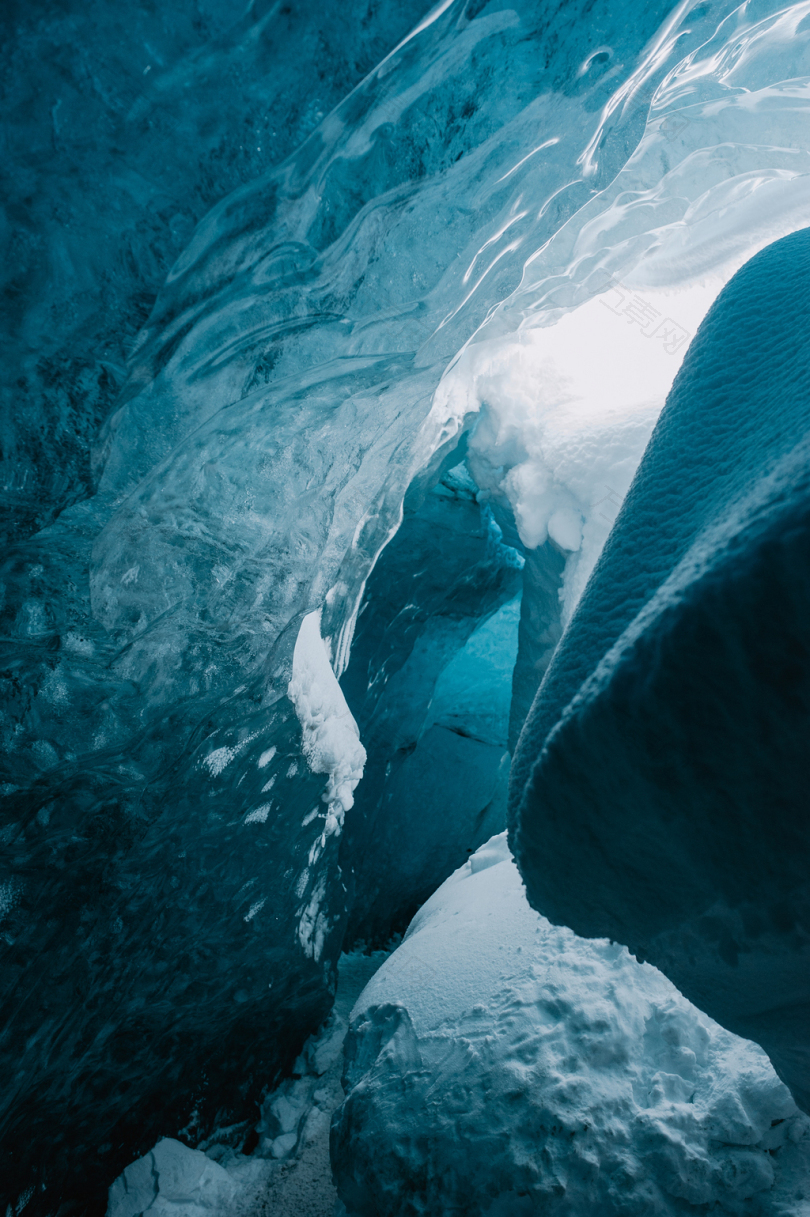 冰川冰雪冬天山洞蓝色冰冻冰冻的湖冰冻的泡沫美好的时光冒险旅行流浪欲望奇迹流浪户外漫步探险冰岛
