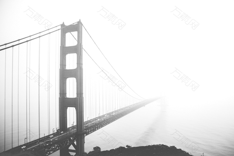 金门大桥灰阶照片