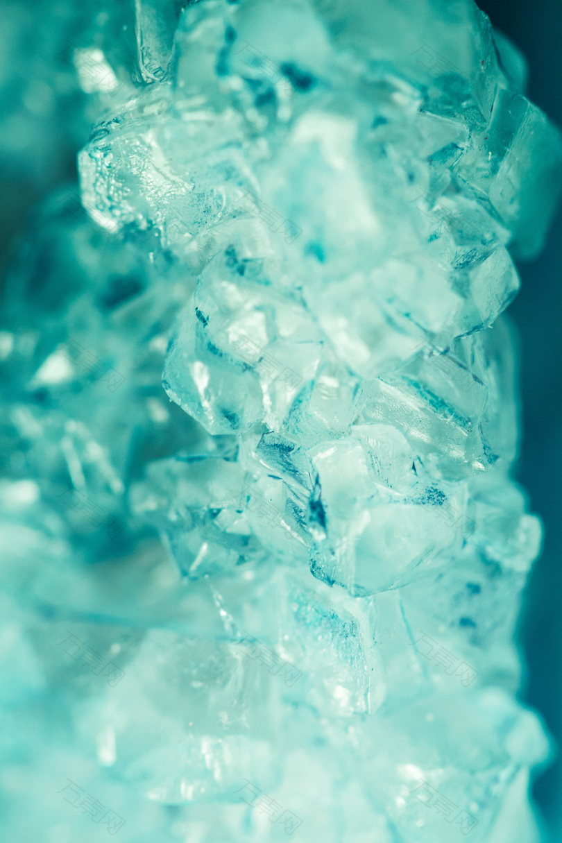 绿松石特写纹理荧光颜色蓝色光充满活力水晶冰冰块冰冻宏水