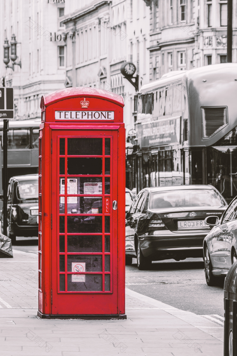 伦敦公用电话亭红色英格兰红色电话亭英国药房电话的房子手机电话历史