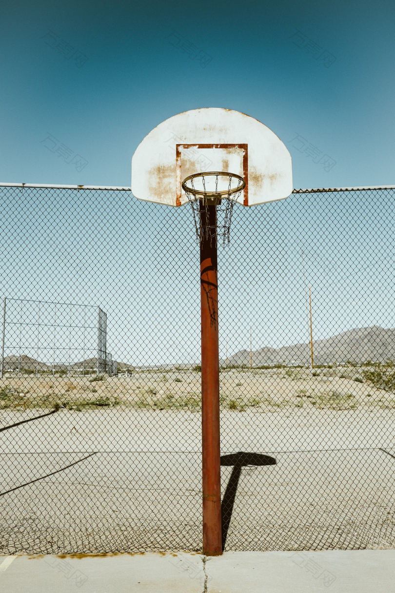 围栏篮球篮