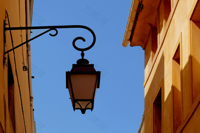 路灯灯灯笼老光复古结构立面户外挂天空普罗旺斯地区艾克斯法国