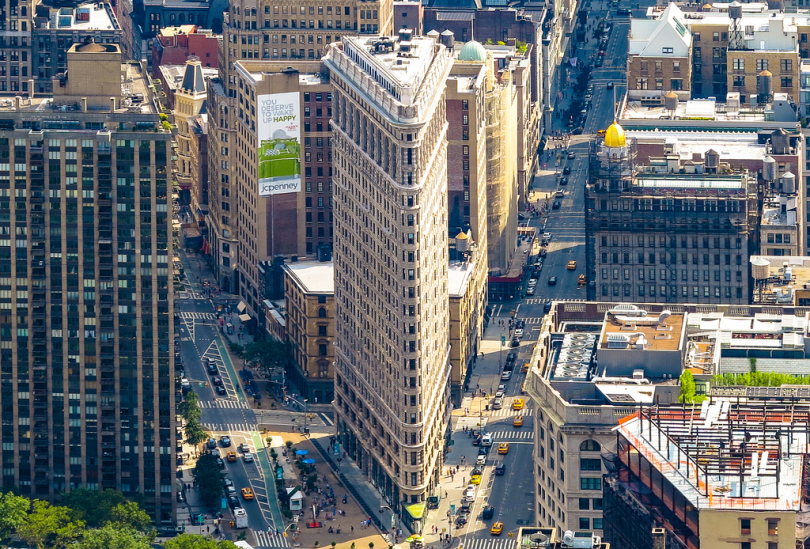 城市街道轮廓对着天空体系结构摩天大楼纽约哇建设建筑办公大楼高住宅
