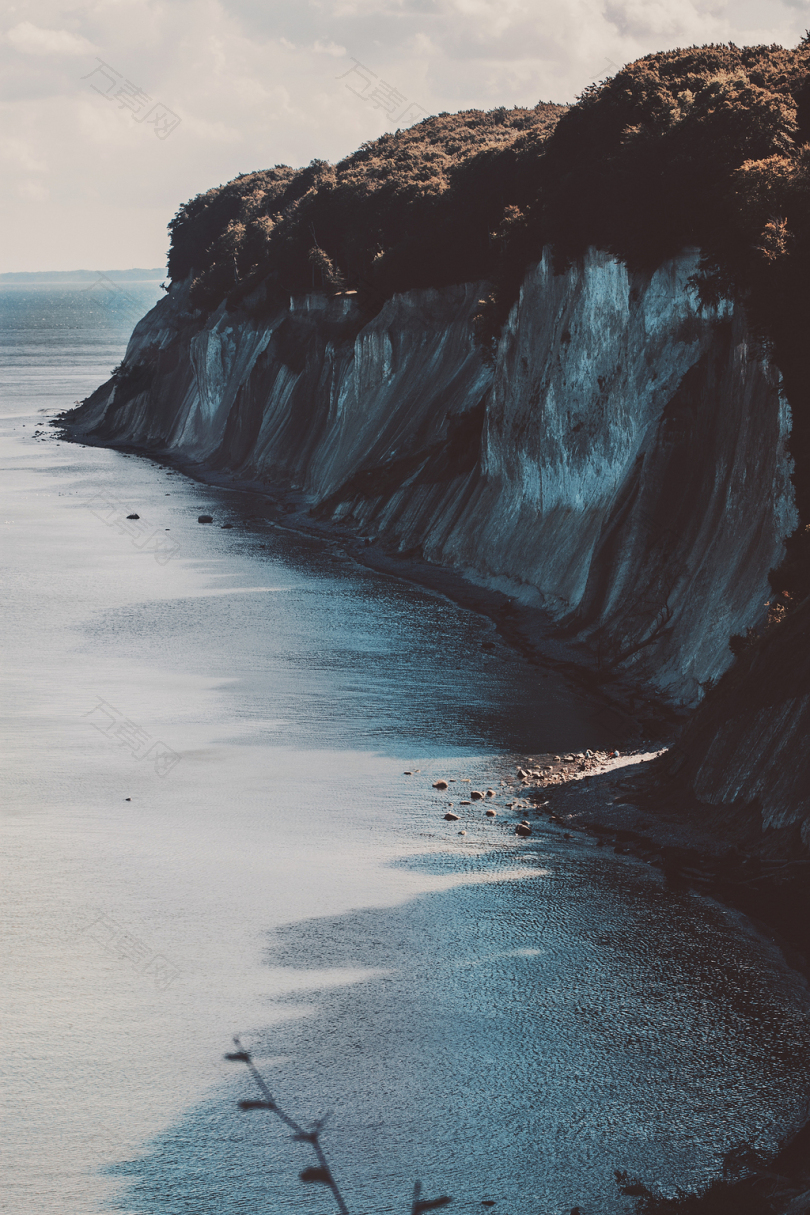 近海悬崖风景图片