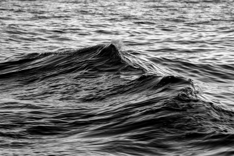 水浪涟漪大海海洋海岸黑白飞溅大自然户外