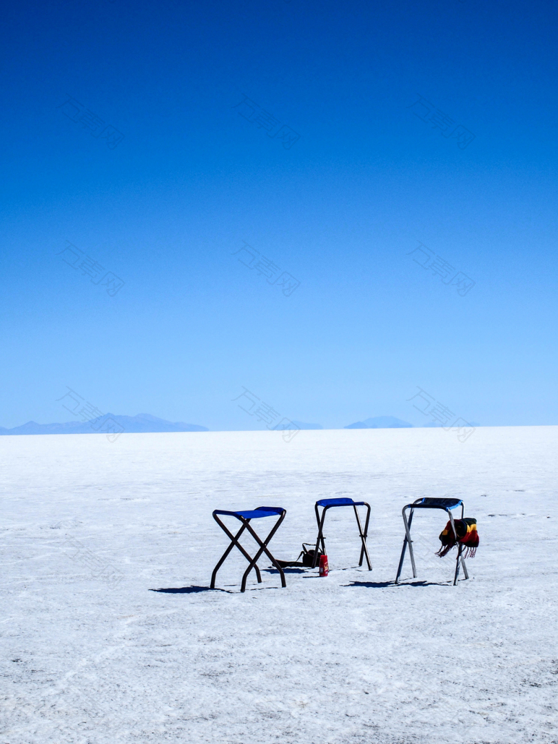 蓝天雪地折叠椅