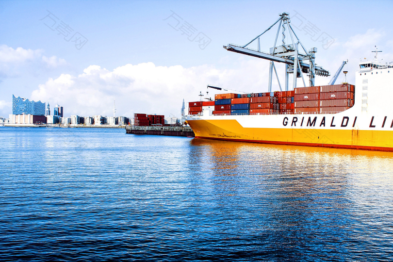 海运集装箱码头港口船舶运输海洋端口货运容器货物出口进口交通