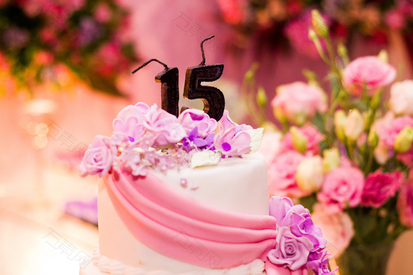 结婚15周年庆祝蛋糕