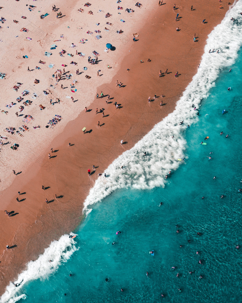 海滩人的航空摄影