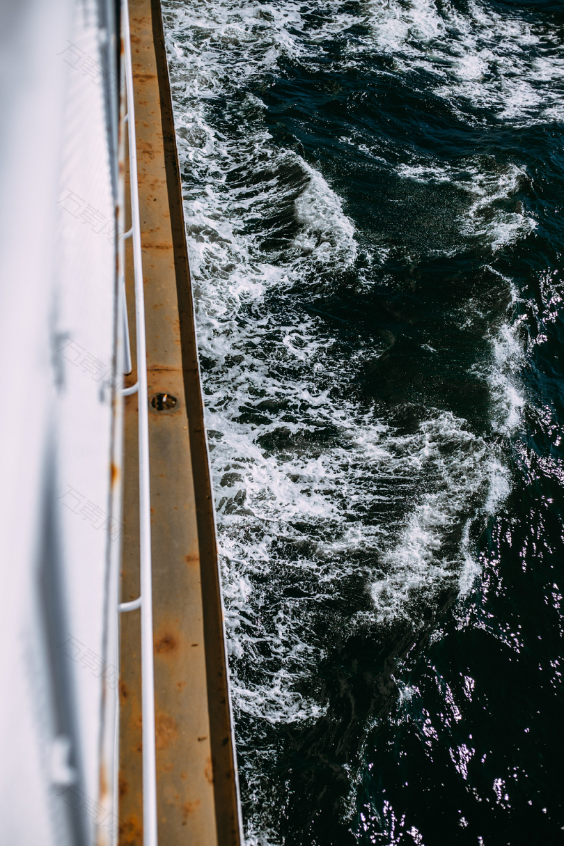 海洋船夏天太平洋冒险水自然瓦片渡船乘船涟漪水波纹