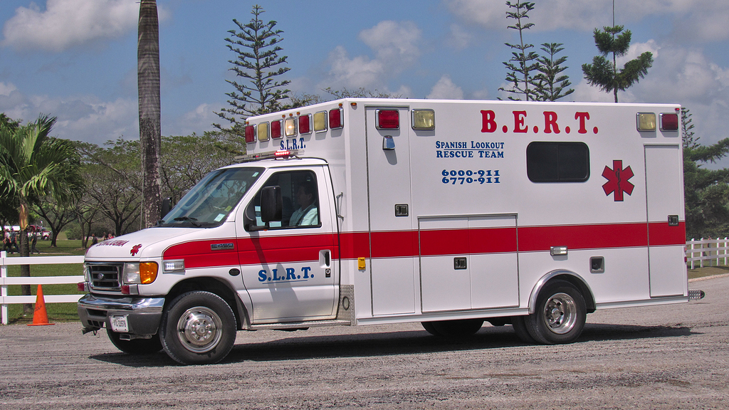 美国厢式救护车图片