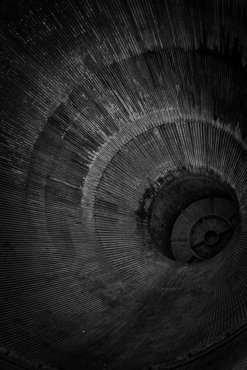 隧道黑白单色图案抽象创意火箭太空月球科技旅游交通得克萨斯休斯敦中心约翰逊美国宇航局朴素简单黑暗