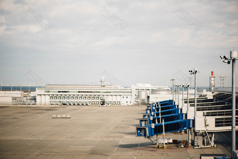机场航空公司码头走道门多云旅行飞出重复爬行动物人行道太空航空发电机
