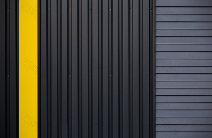 建筑极小墙表面金属门门黄色线条现代极简入口停车场车库门设计猫朋友颜色影子背云