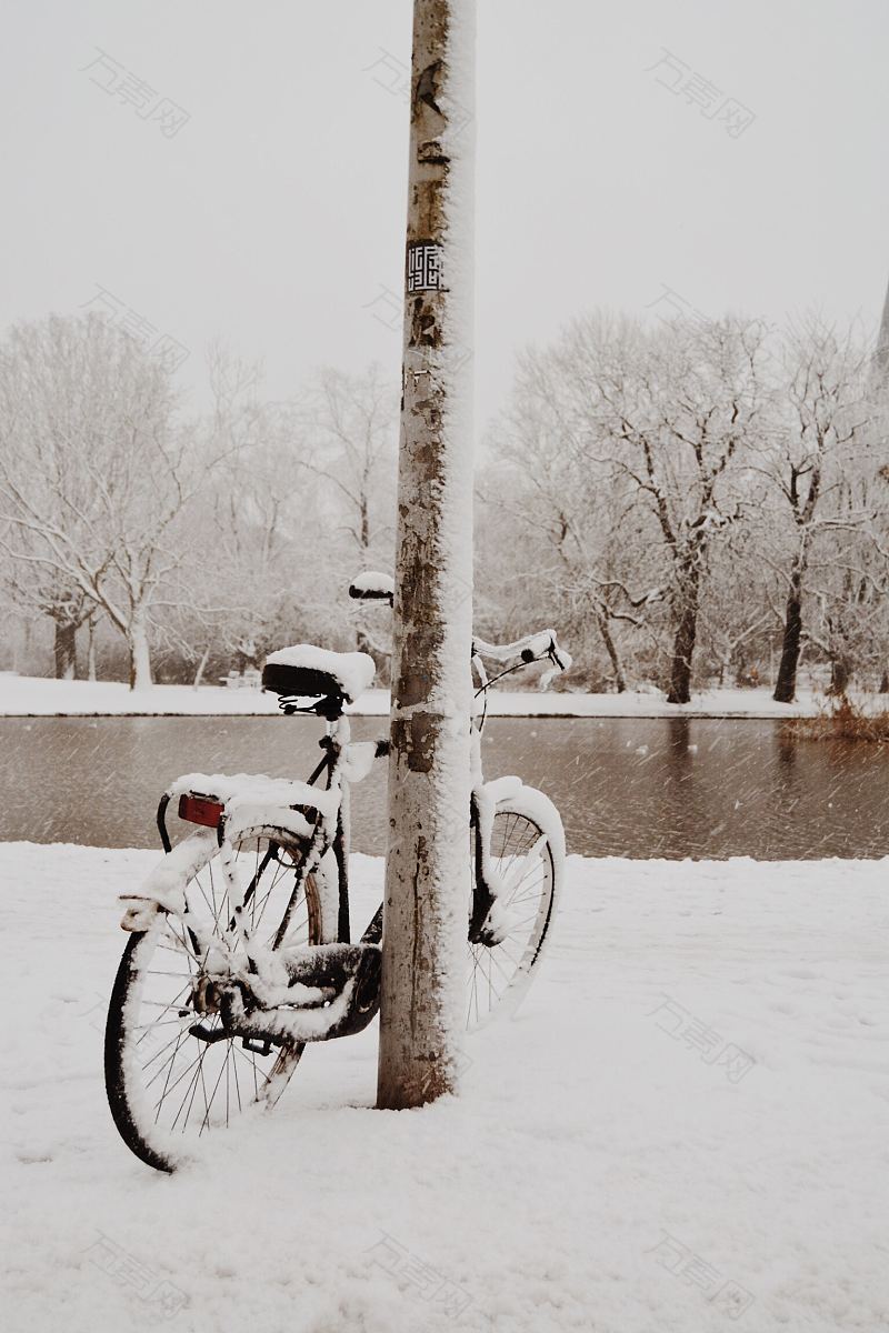 自行车雪和雪房
