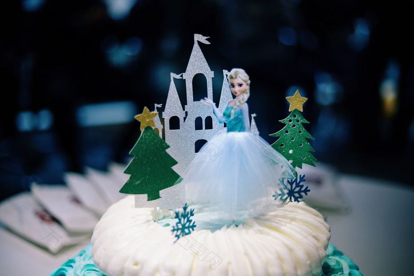 公主冰冻蛋糕蛋糕及生日蛋糕房