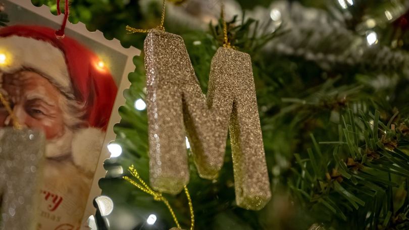 圣诞节m和字母mhd