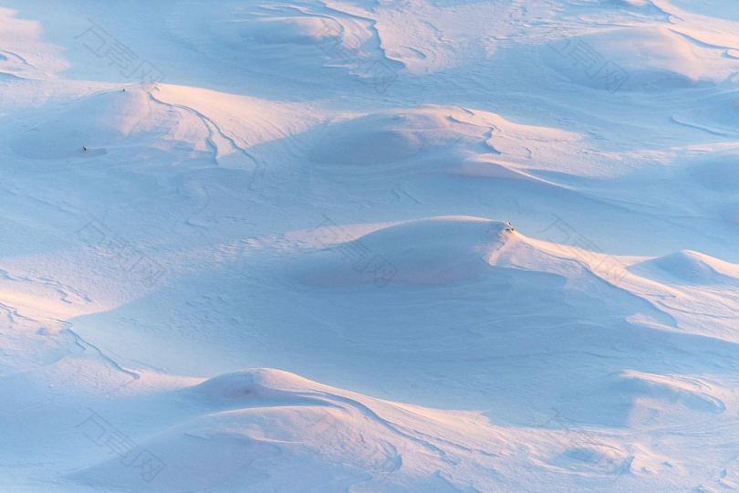 俄罗斯雪山