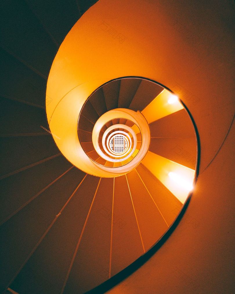 螺旋抽象楼梯