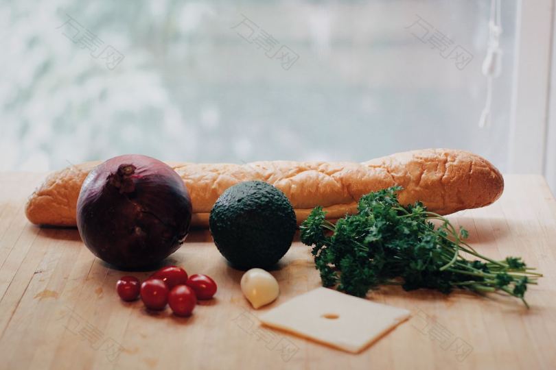 水果蔬菜面包和厨师