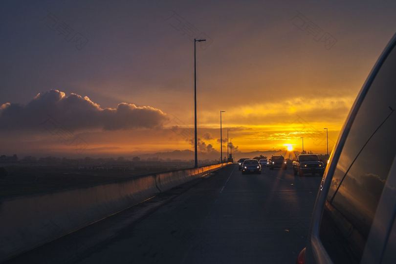 日落高速公路